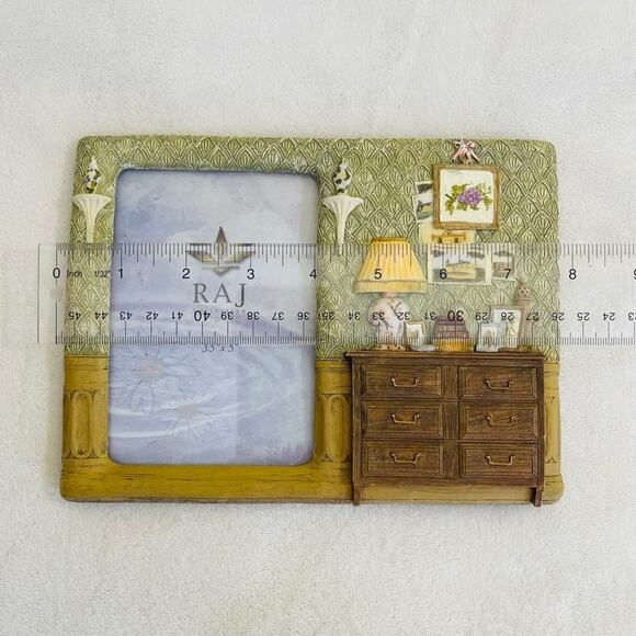 RAJ Collections 3D Photo Picture Frame Easel Back, House, Lamp, Cozy Home Decor - Picture 7 of 9